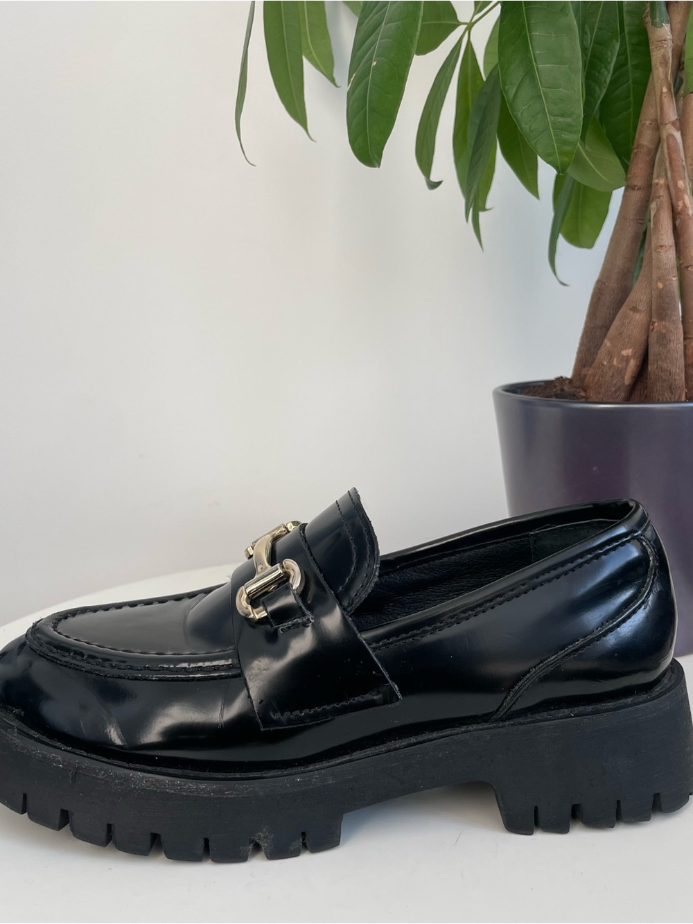Women Size 6 Steve Madden Lando Black Leather Lug Sole Loafer Shoes